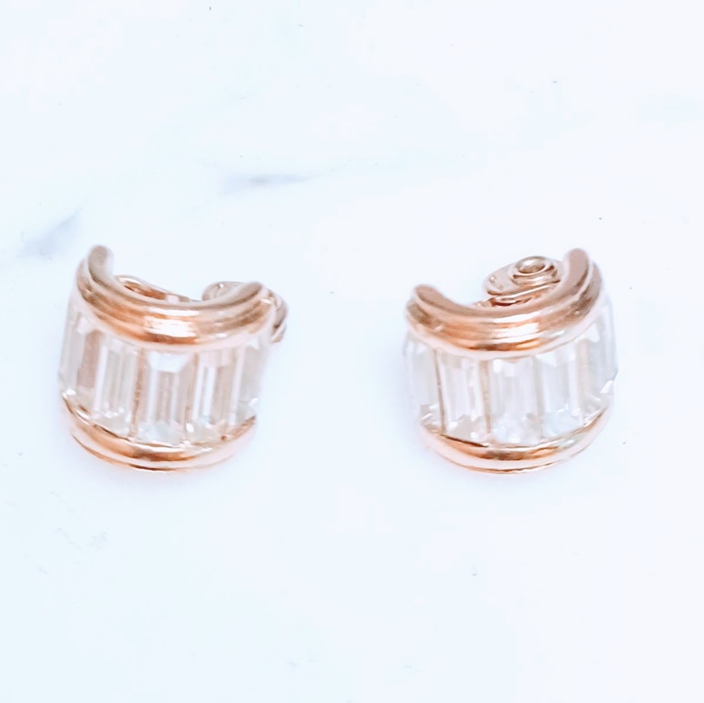 80s Monet Clear Rhinestones  Clip-on Earrings w/Gold Plating
